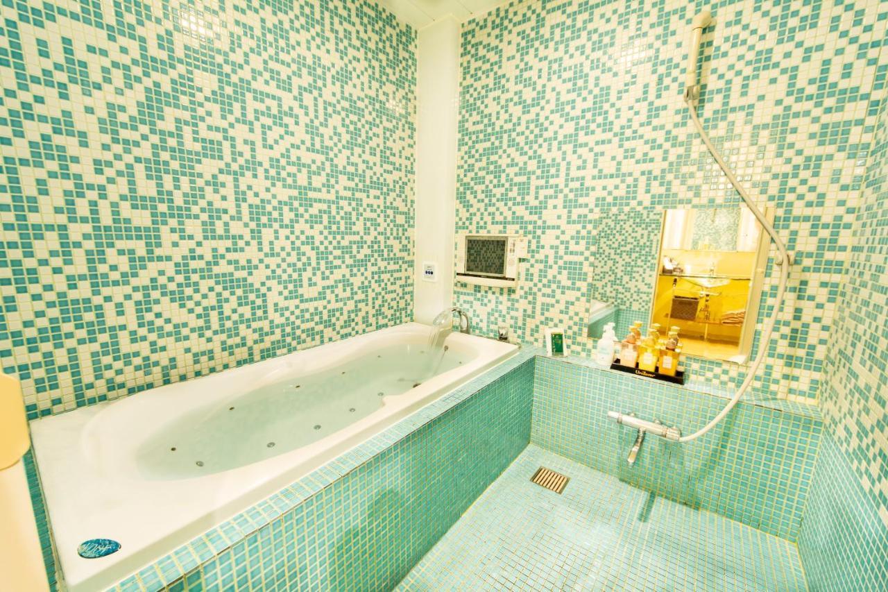Nagasaki Chapel Coconuts Hotel ＆Resort Isahaya Zewnętrze zdjęcie