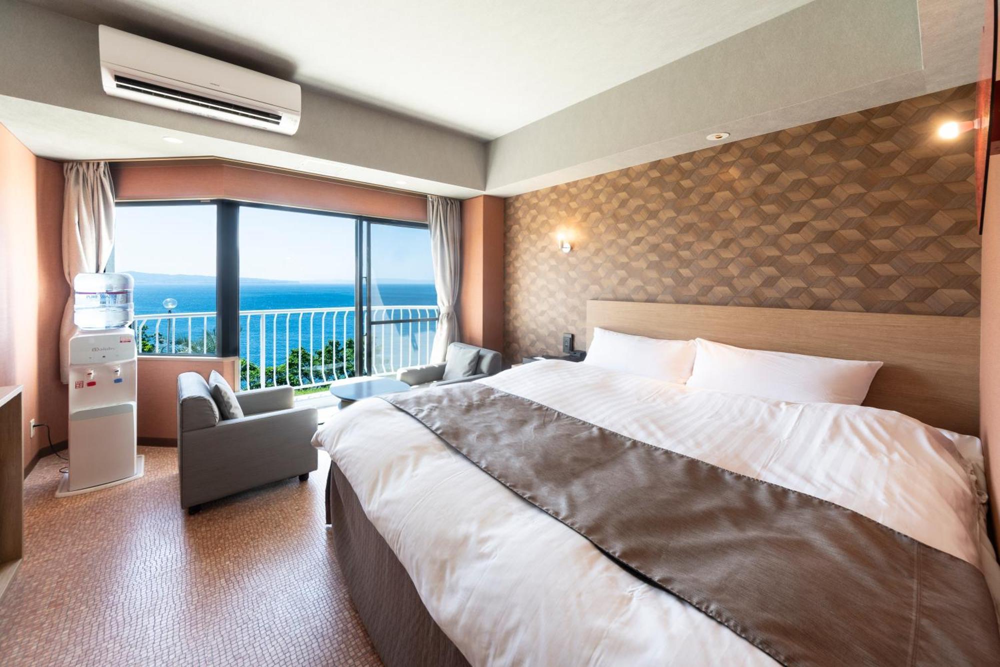 Nagasaki Chapel Coconuts Hotel ＆Resort Isahaya Zewnętrze zdjęcie