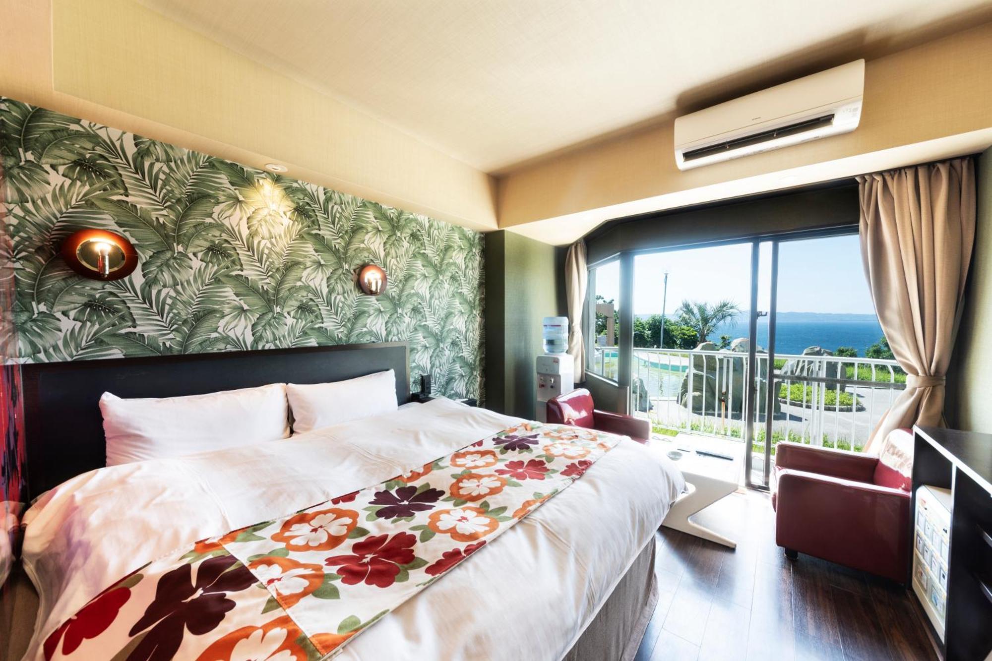 Nagasaki Chapel Coconuts Hotel ＆Resort Isahaya Zewnętrze zdjęcie